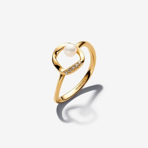 Women's Organically Shaped Pavé Circle & Treated Freshwater Cultured Pearl Ring - Picture 1 of 5